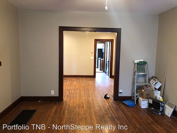 5th image of 433 E 15th Ave