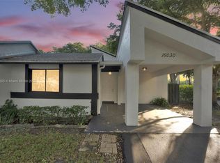 16030 Fairway Cir #52, Weston, FL 33326