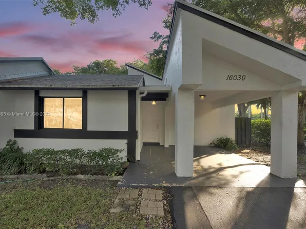 16030 Fairway Cir #52, Weston, FL 33326