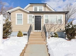 19 Arlington Rd, Waltham, MA 02453