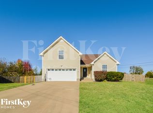 3890 Mackenzie Dr, Clarksville, TN 37042