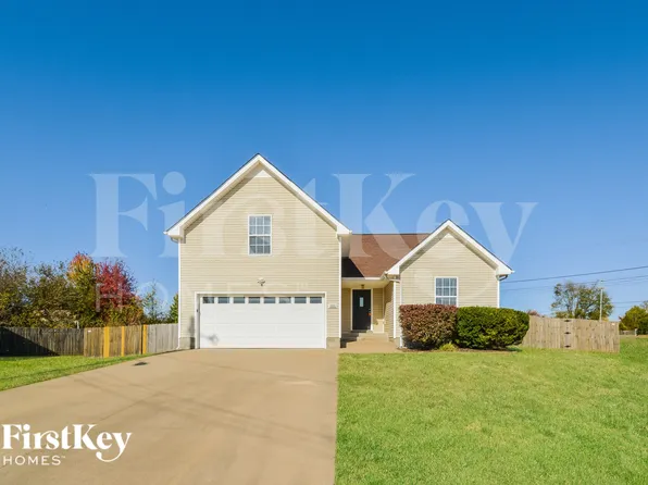 3890 Mackenzie Dr, Clarksville, TN 37042