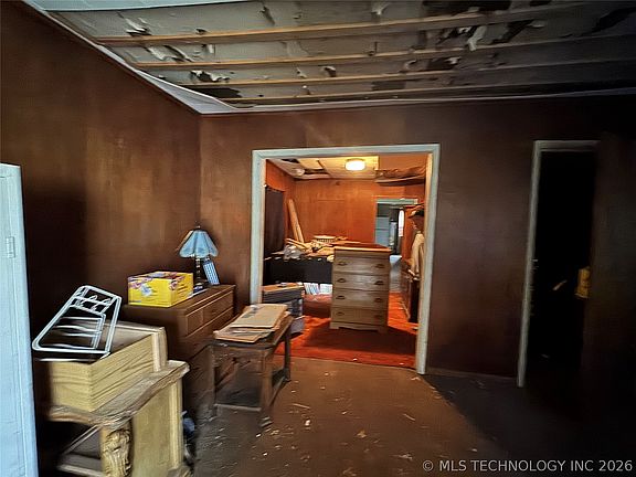 5th image of 4910 Denison St