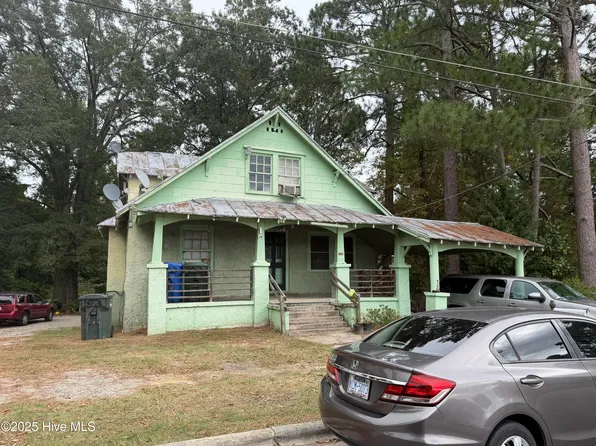 102 Parkview Street W, Wilson, NC 27893