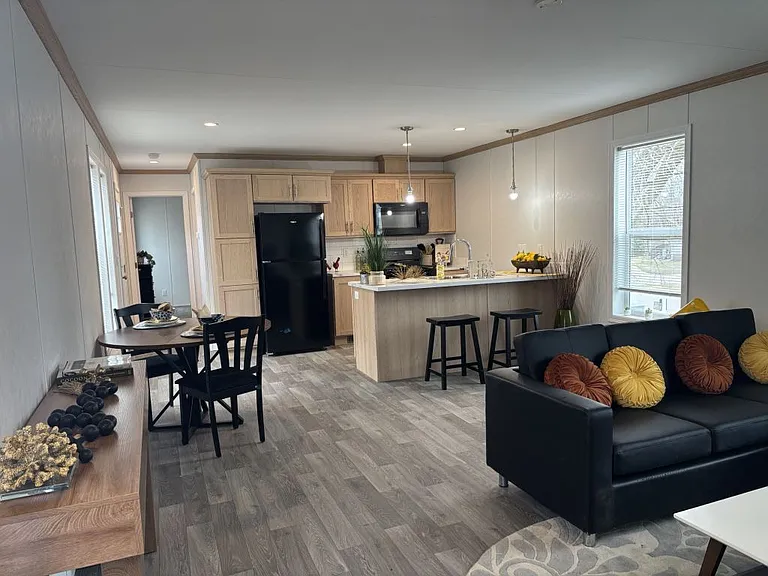530 Cimarron #530 — Photo 2