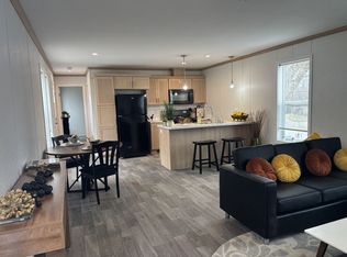 530 Cimarron, Lake Elmo, MN 55042