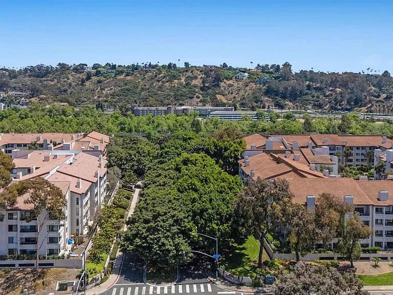5705 Friars Rd #11 — Photo 3