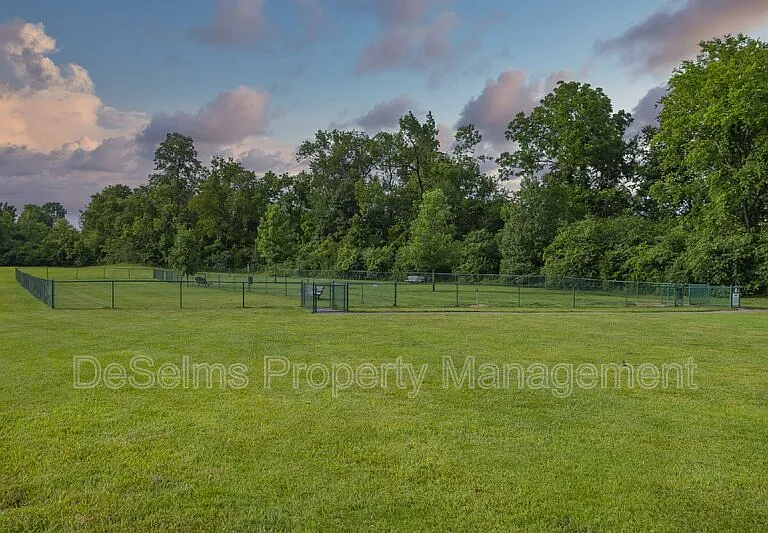 3866 Somers Ln — Photo 5
