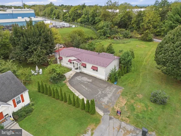 17101 Miner Ave, Williamsport, MD 21795