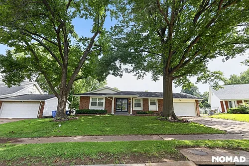 1835 Ardmore Dr Photo 1