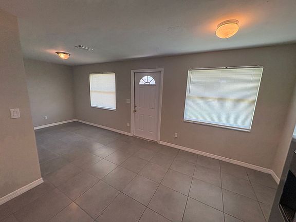 5th image of 11461 Char Ann Dr