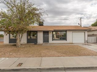 1876 Miner Way, Las Vegas, NV 89104