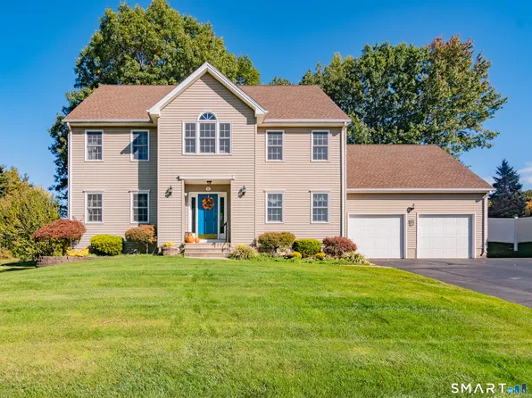 6 Cinnamon Road, Newington, CT 06111