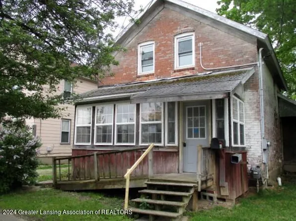 616 Barnard St, Lansing, MI 48912