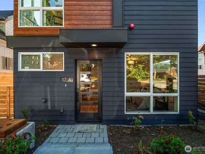 117 22nd Avenue UNIT A, Seattle, WA, 98122