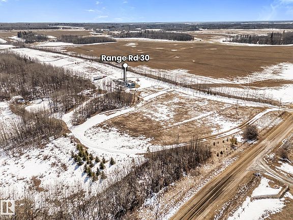 3rd image of 56217 Range Rd #30