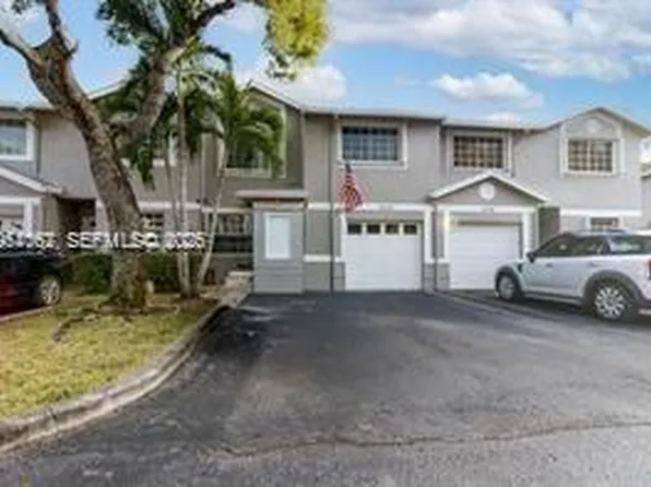 12152 SW 49th Ct, Cooper City, FL 33330