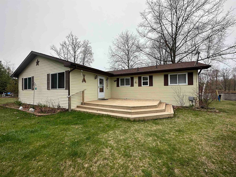 1327 Lakeview Dr, Gladwin, MI 48624 MLS 50107943 Zillow