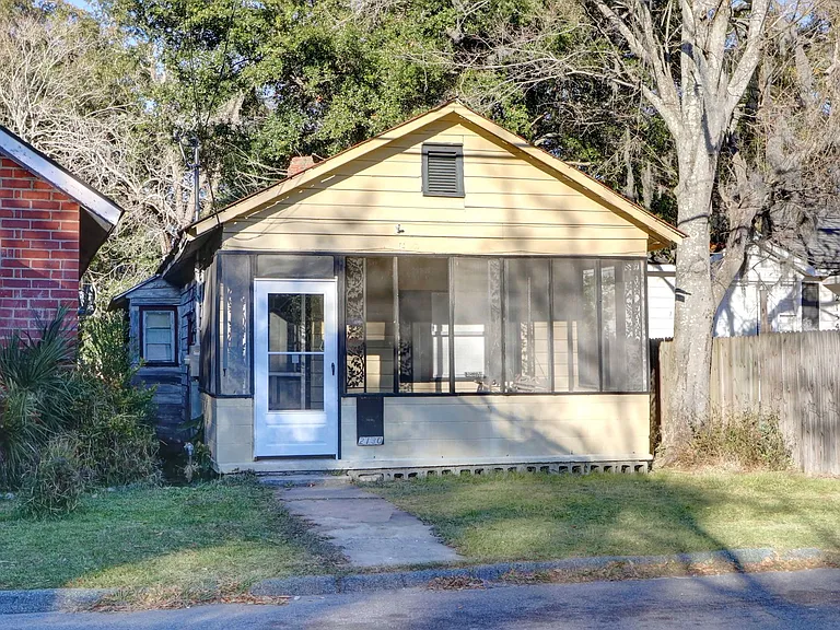 2130 E Gwinnett St — Photo 15