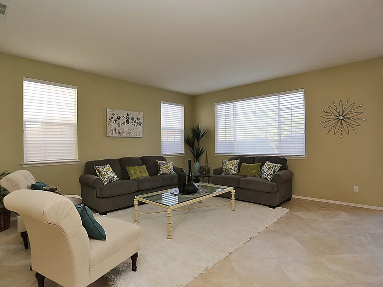 45290 Willowick St — Photo 7