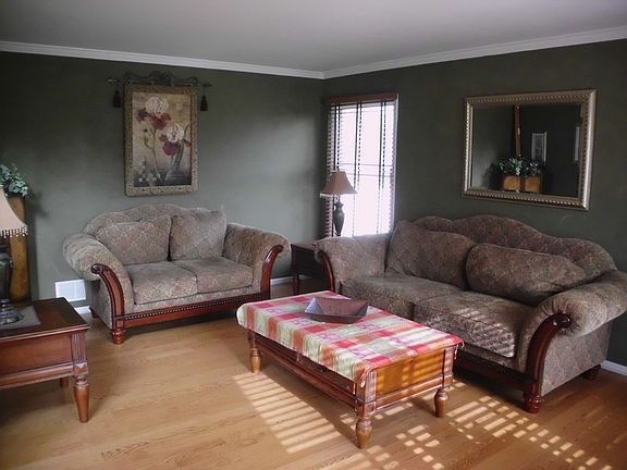 Formal Living Room
						:
						Decor Moulding, Paint & Hardwood FLoors