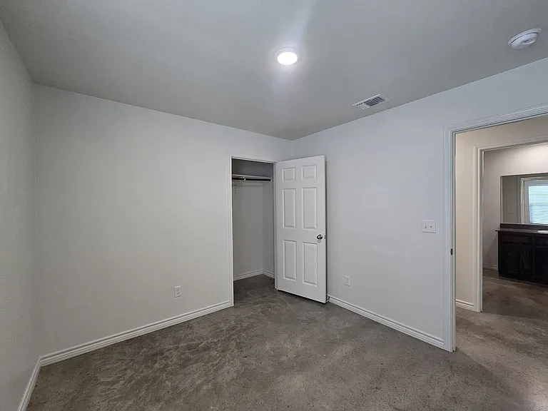 2318 Zanoletti Dr #A — Photo 9