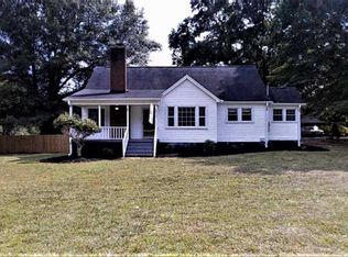 5213 Locust Hill Rd, Travelers Rest, SC 29690