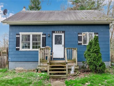 8648 Hunt Ave, Eden, NY, 14057