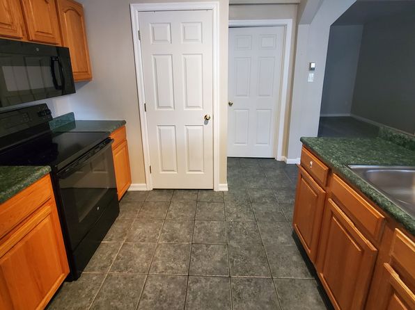 38 S State St #104