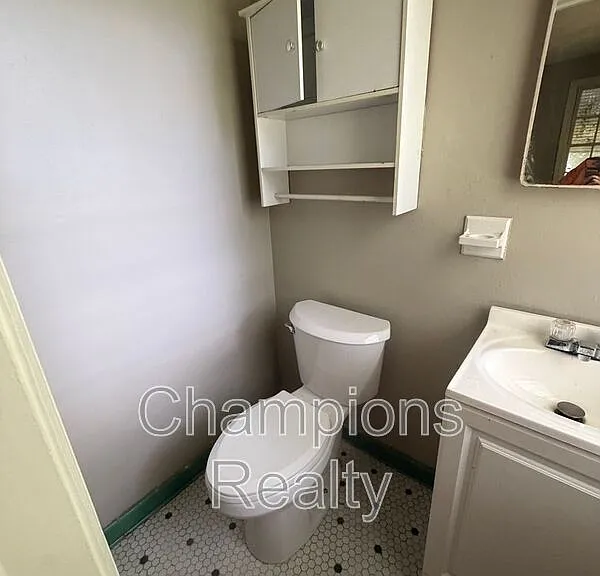 2750 Mimosa St — Photo 8