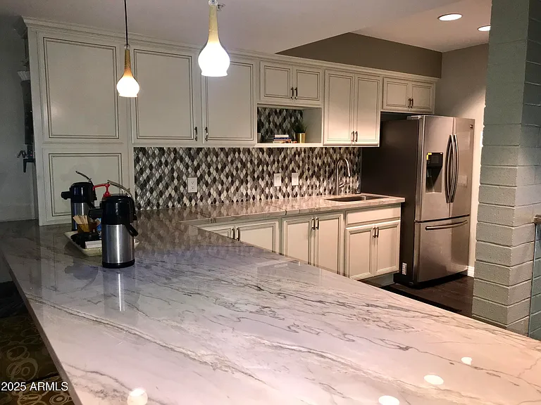 1701 E Colter St #310 — Photo 15