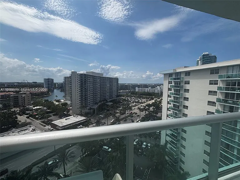 3901 S Ocean Dr #15P — Photo 22
