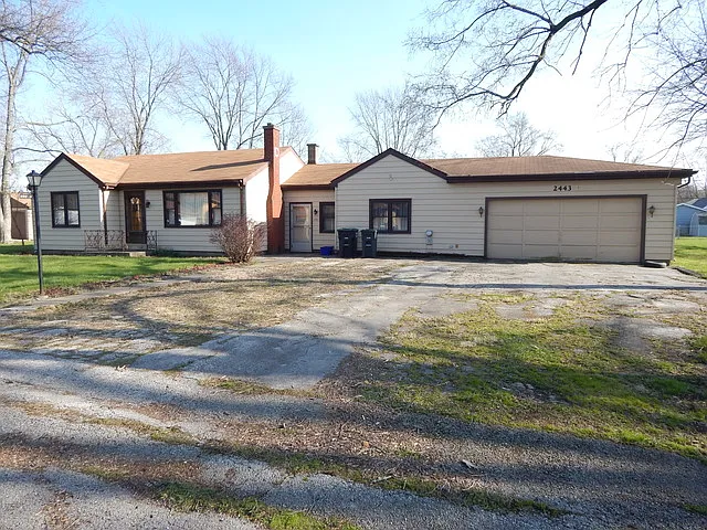 2443 187th St photo 1