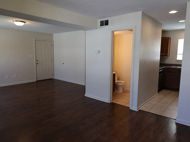 1427 Sycamore St #1 — Photo 20