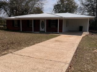 161 Wooded Ln, Ozark, AL 36360