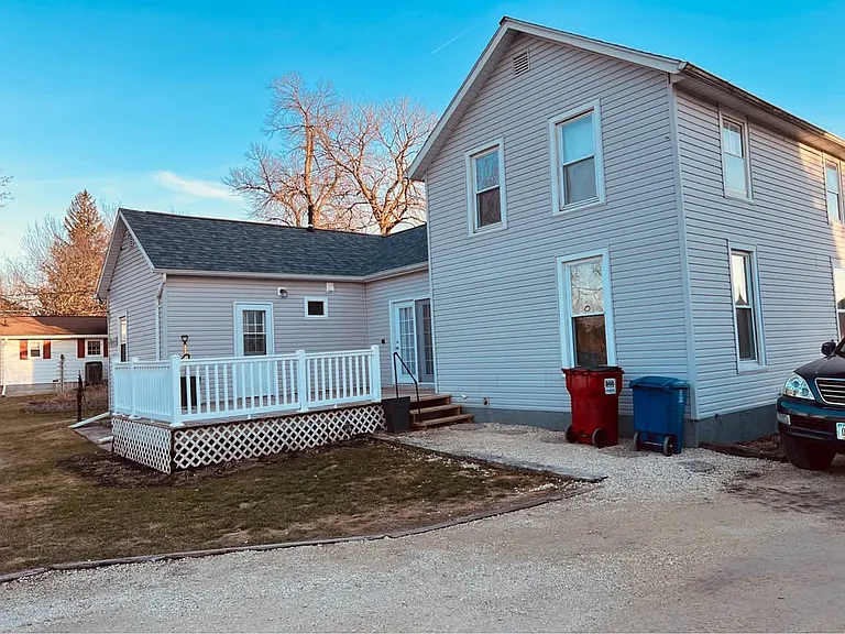 205 Forest St — Photo 11