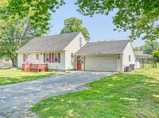 8 Beck St, Winslow, ME 04901