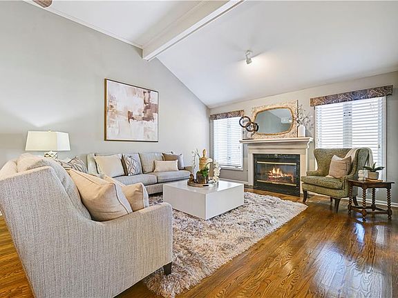 2nd image of 12702 Baltimore Ct