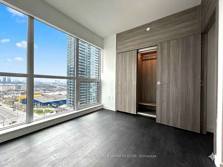 68 Esther Shiner Blvd #1015 — Photo 5