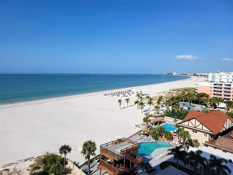 3820 Gulf Blvd #807 — Photo 41
