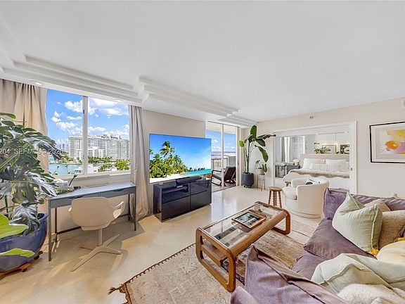 3rd image of 1621 Bay Rd APT 802