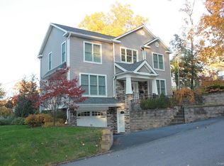 1 Stratford Rd, Scarsdale, NY 10583