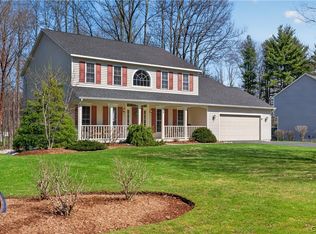 222 Giddings Trl, Baldwinsville, NY 13027