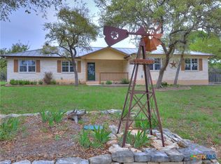 860 Brookside Dr, Spring Branch, TX 78070