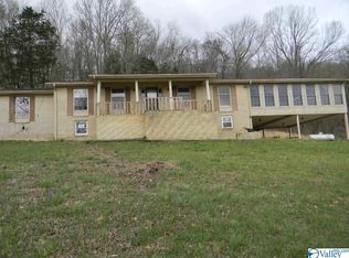 176 Ymca Dr, Gurley, AL 35748