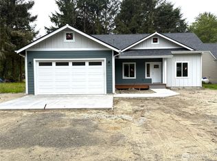 511 Quinault Ave SE, Ocean Shores, WA