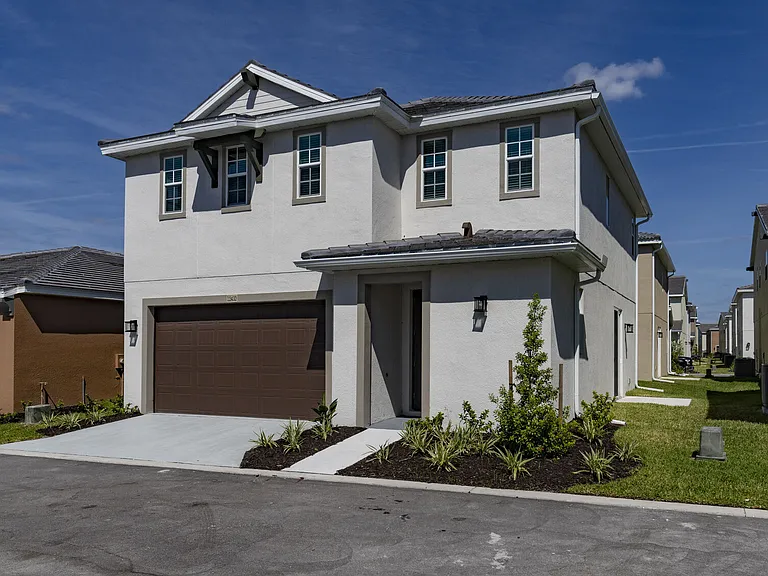 BB Living Antigua at Lakewood Ranch — Photo 36