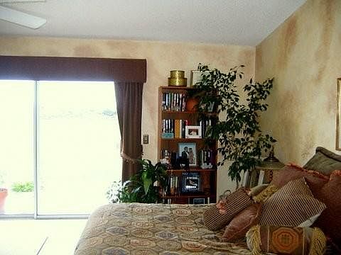 Glorious unobstructed views of the waterway.  See dolphins, 