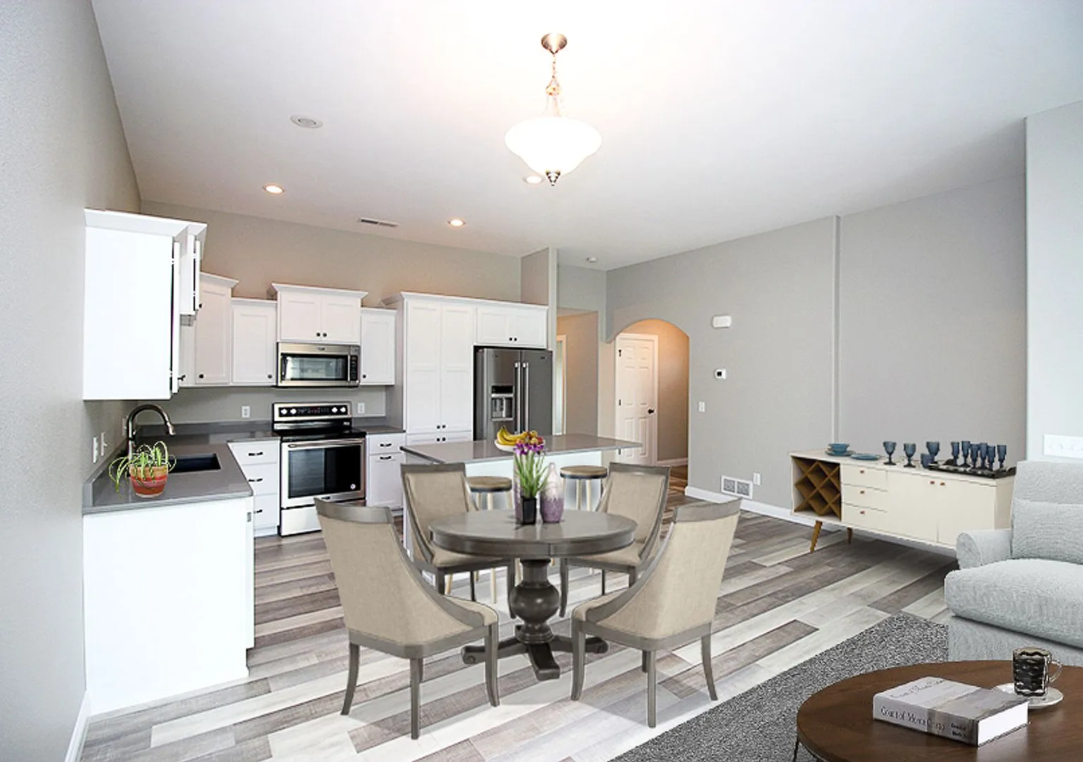 One Month Free When You Sign A 13-Month Lease By August 31st!! — Photo 2