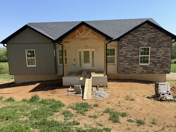 476 Buckeye Rd, Cumberland City, TN 37050